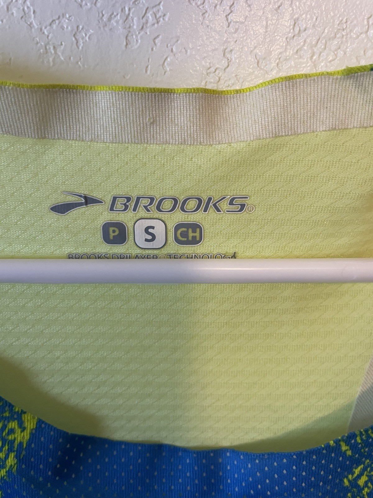 Brooks Running Singlet Men’s Size S gallery