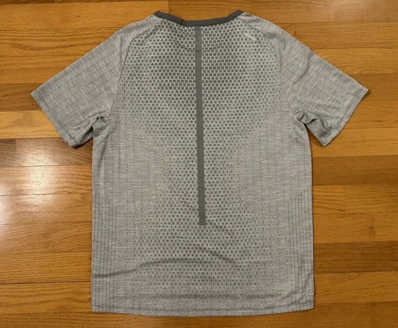 Nike Dri-FIT ADV Run Division Tech Knit Gray Running Shirt DM4753-084 Men’s XXL gallery