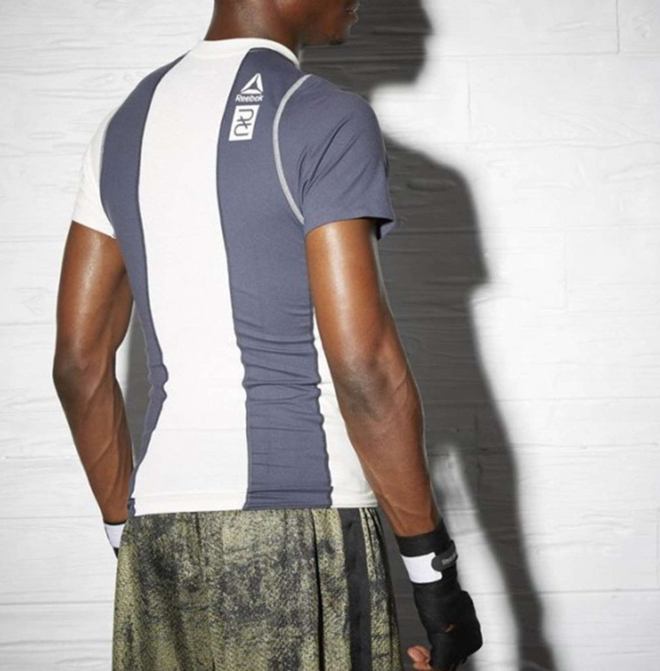 Men's Reebok Combat Training Shirt Short Sleeve Work Out White Grey Jersey NEW gallery