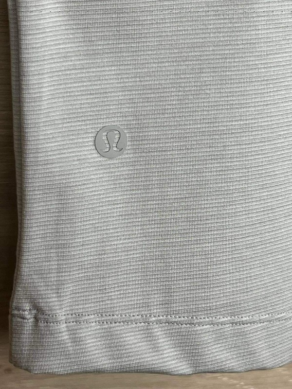 Lululemon Evolution Polo Short Sleeve Size XXL Commission Stripe Seal Grey 80213 gallery