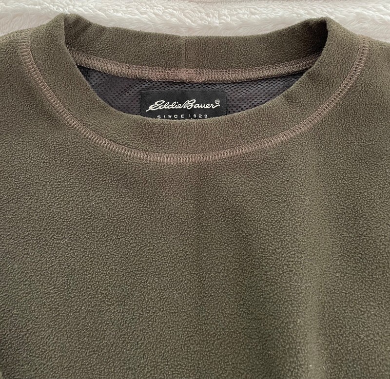 Eddie Bauer Long-Sleeve Crewneck Fleece Shirt. Olive Green w Black Trim. Mens S gallery