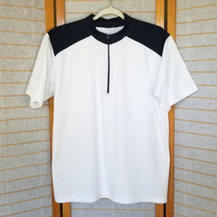 Men’s 1/4 Zip Performance Shirt Colorblock Collarless Black and White Size XL