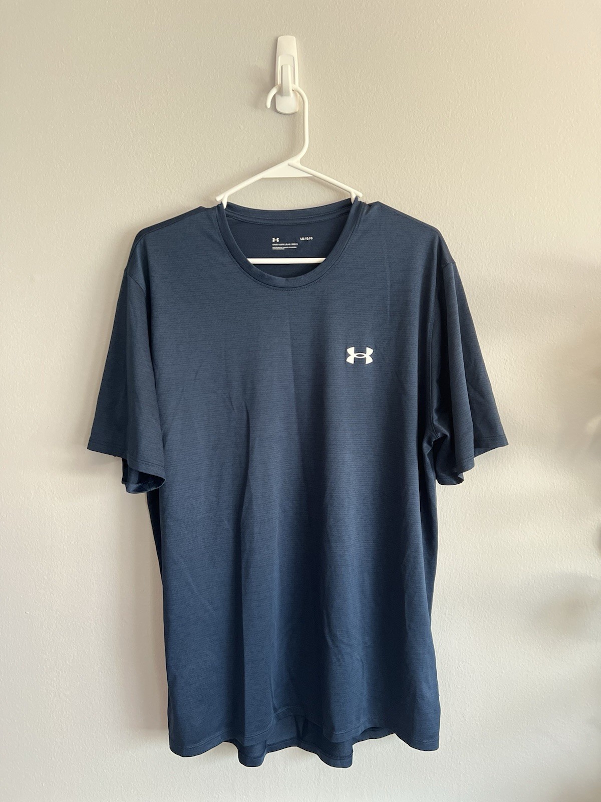 Under Armour Men's Athletic Tee Navy Loose Size Large gallery