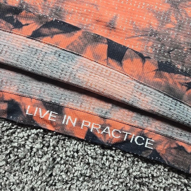 Lululemon Pullover Mens Small Tye Dye Metal Vent Tech Quarter Zip Performance gallery