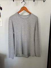 Lululemon 5 Year Basic Long Sleeve – Heathered Core Grey- Men’s Medium