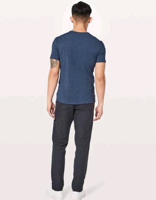 Lululemon Men’s 5 Year Basic Tee Heathered Nautical Navy Pima Cotton Sz L Large gallery