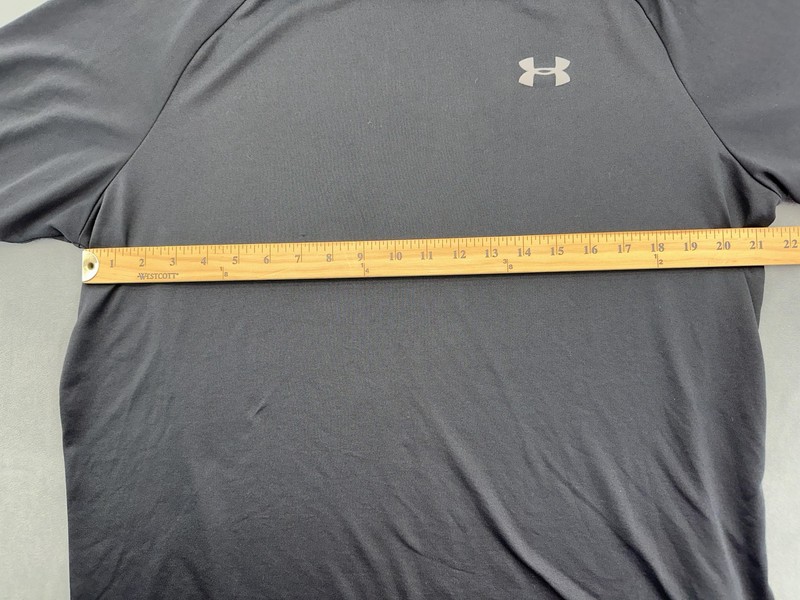 Under Armour Shirt Mens XL Black Tech Tee Performance Athletic Crewneck 1326413 gallery