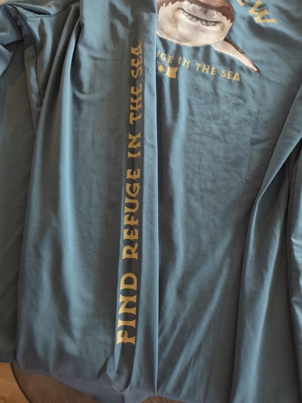 Salty Crew Lurking Hoodie Medium New MSRP $64.95 gallery
