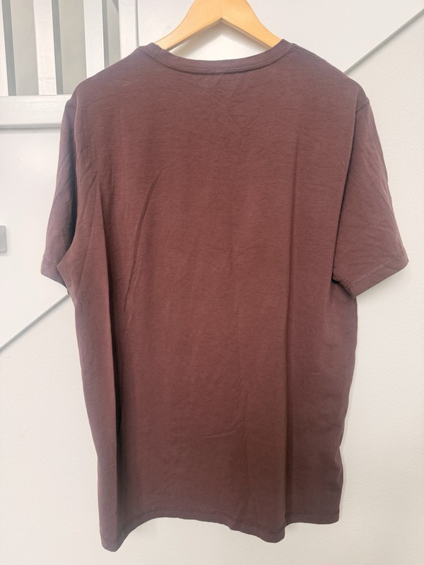 VUORI Strato Tech T-Shirt Burgundy/Red Short Sleeve Performance V126 Mens Large gallery