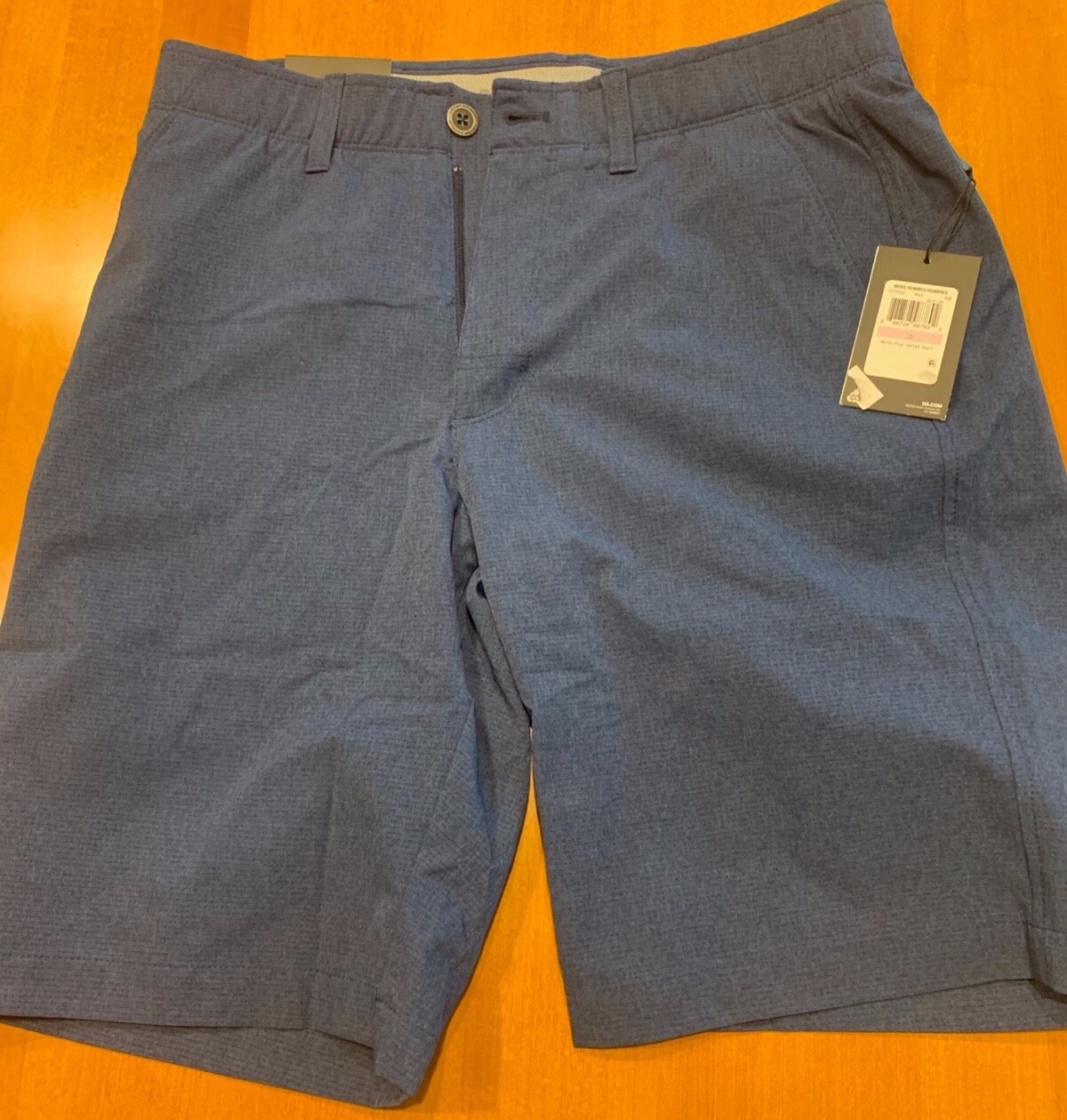 Under Armour Golf Shorts. Blue. 32. New with Tags. gallery