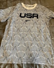 Nike Sportswear USA Olympics Star Print SMALL Shirt Sail Obsidian CN1424-133