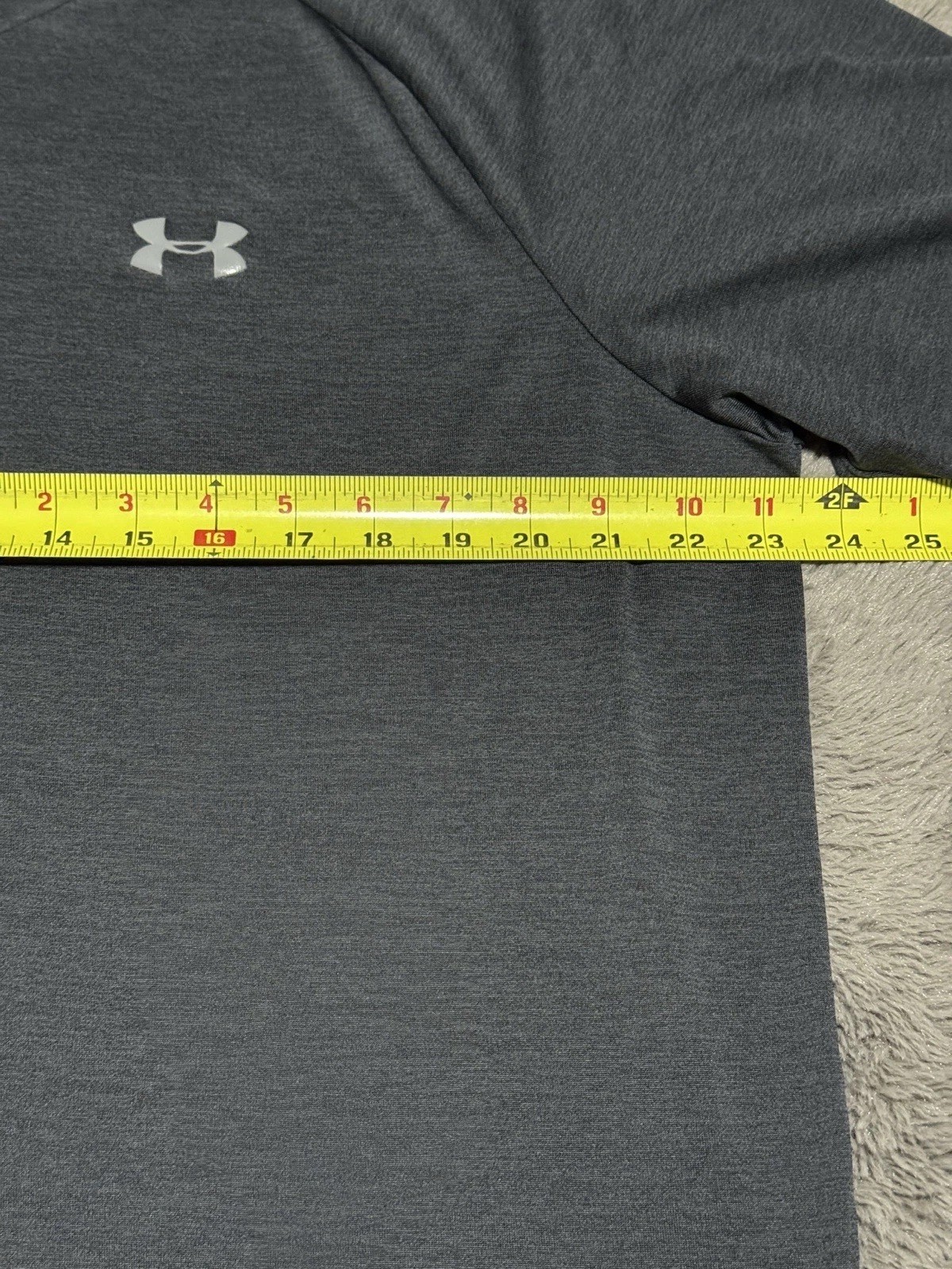 Under Armour Training T Shirt Men Xl Black Loose HeatGear Athletic Picture/size gallery
