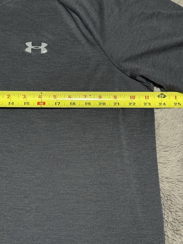 Under Armour Training T Shirt Men Xl Black Loose HeatGear Athletic Picture/size gallery