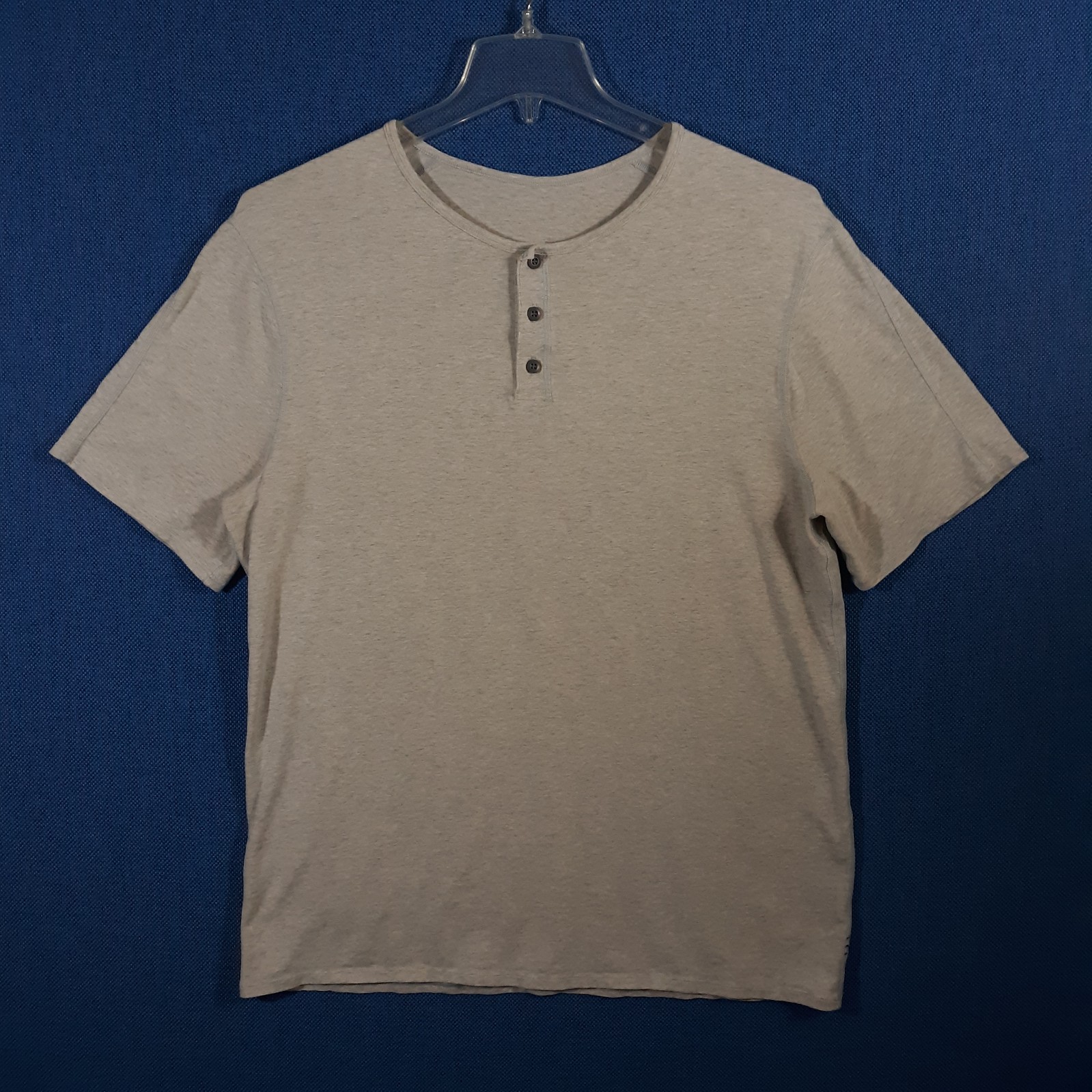 Lululemon Shirt Mens Size Large Short Sleeve Henley Neck gallery