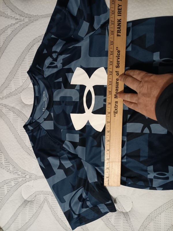 Under Armour YXL Project Rock All Over Print T-Shirt Camo Print BLUE BLACK gallery