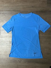 Nike Dri Fit Droptail Shirt Light Blue Men’s Medium