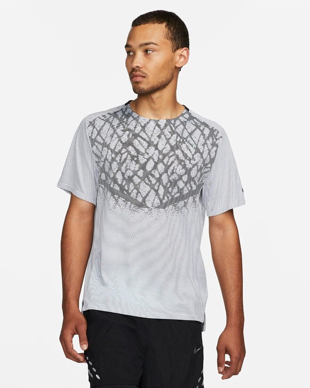 Nike Running Division Dri-Fit ADV Running Shirt Size M DQ4778-014 $80 NEW gallery