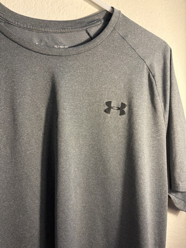 Under Armour Men's the Tech Tee T-Shirt Grey, Short Sleeve, Size XL gallery