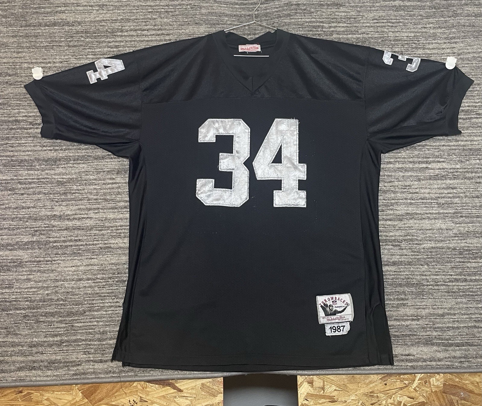 (Heavy Distress) VTG Bo Jackson Oakland Raiders Jersey Mitchell & Ness Size XL gallery