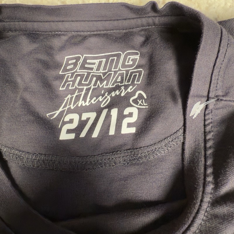 Being Human 27/12 Athleisure Mens Athletic Gray Size XL Extreme Performance Top gallery