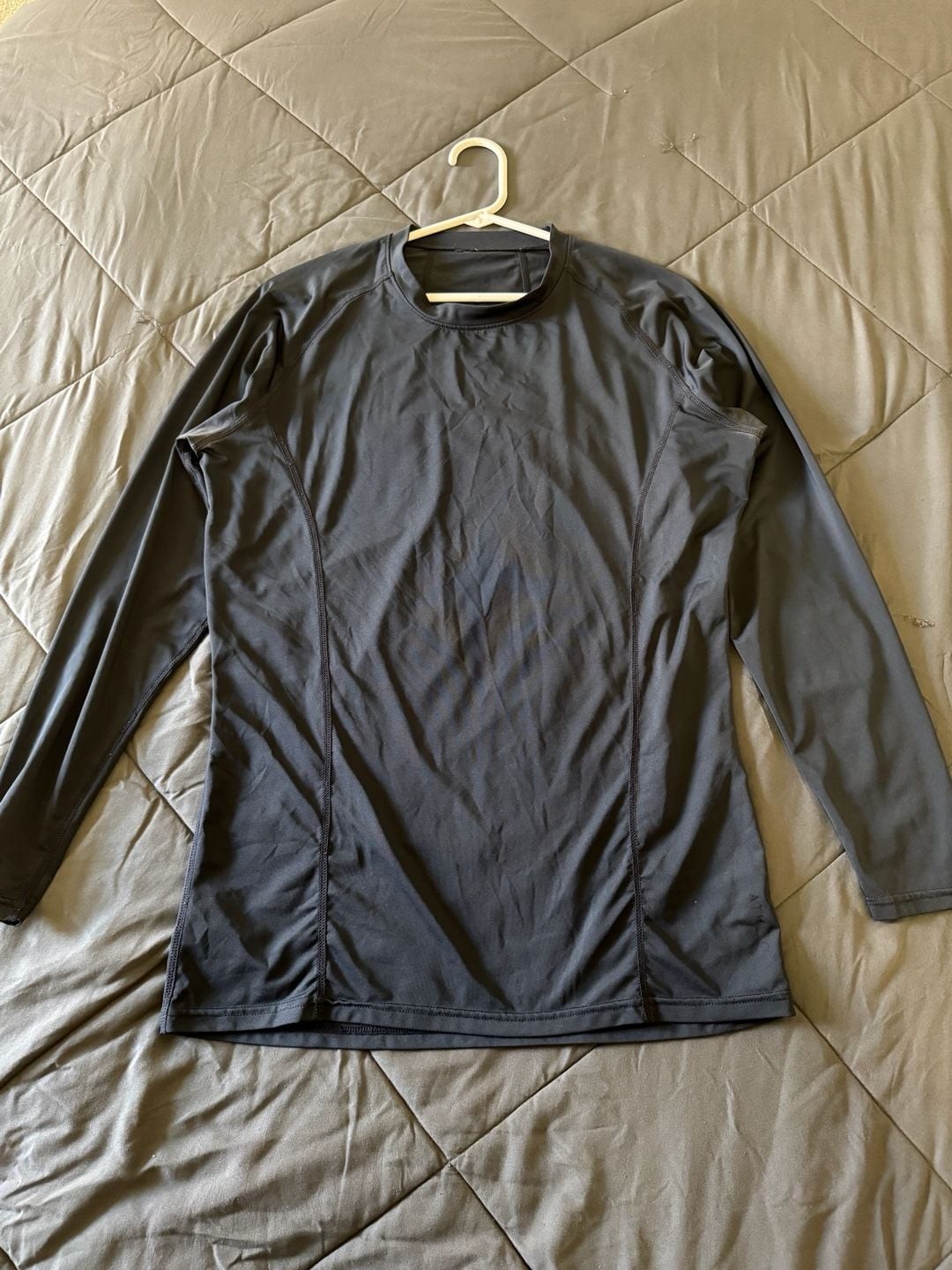 Athleta Men's Long Sleeve Compression Base Layer Performance Shirt gallery