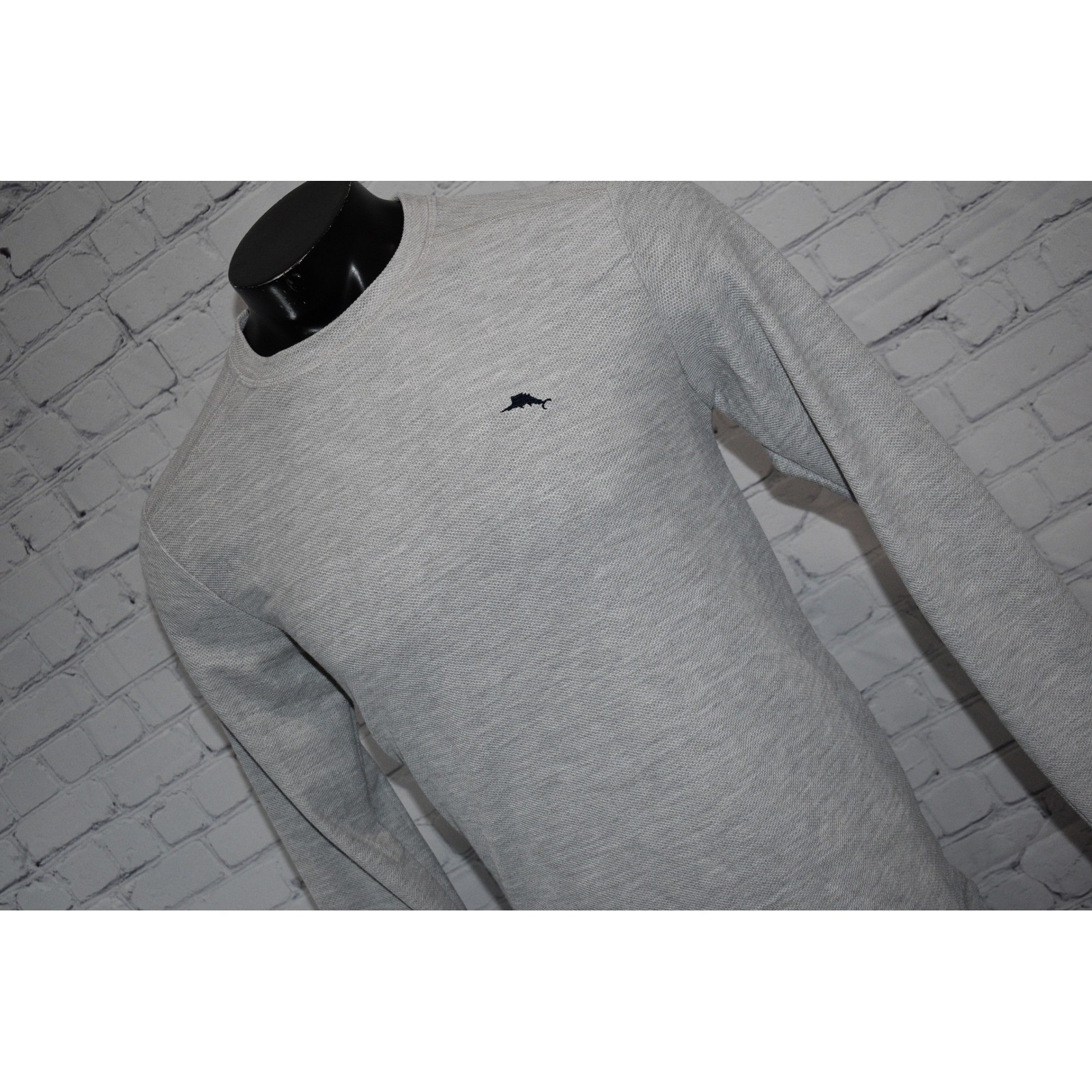 Tommy Bahama Pullover Thermal Mens Small Gray Rayon Blend Waffle Knit Marl Logo gallery