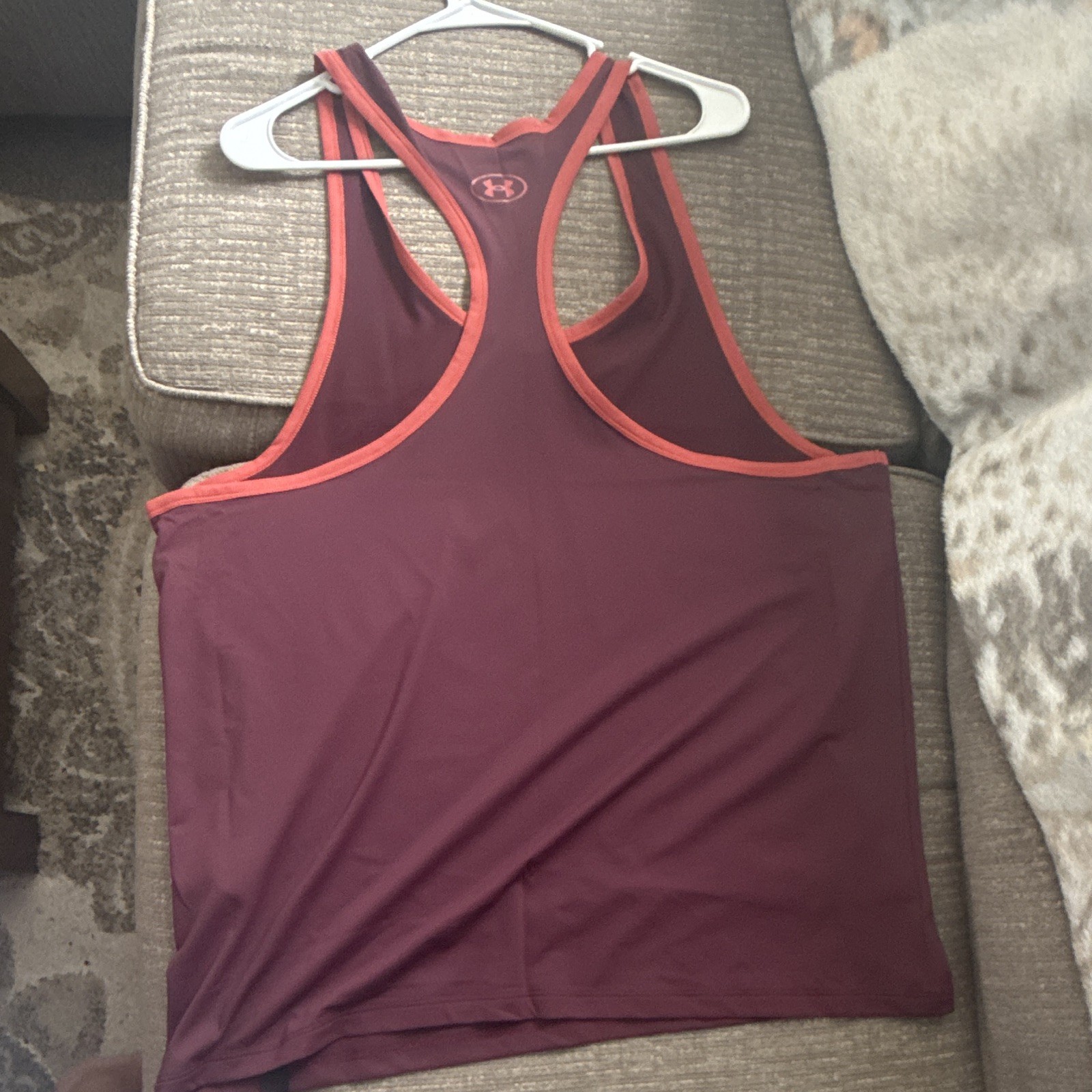 Under Armour Rock Men’s Burgundy/Coral Racerback Tank L Loose Mesh Scoop Neck gallery