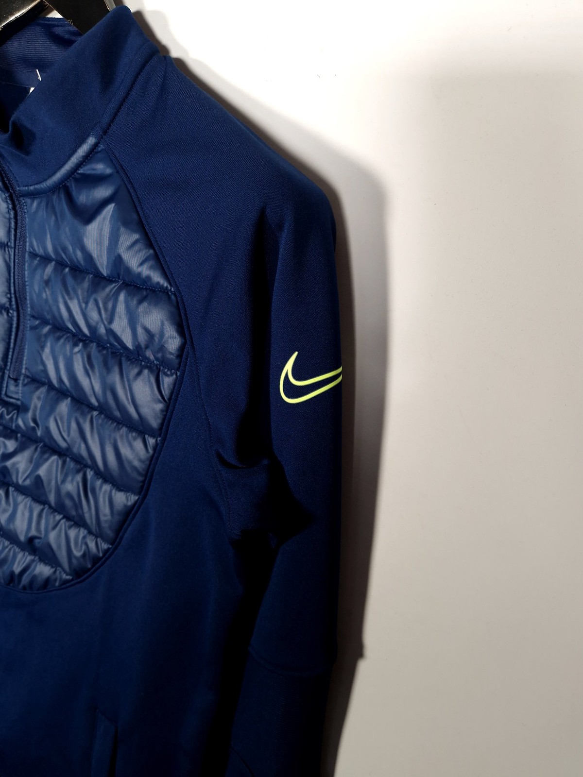 Nike Therma Fit Academy Winter Warrior Drill Top Size Small Men's Blue 1/4 Zip gallery