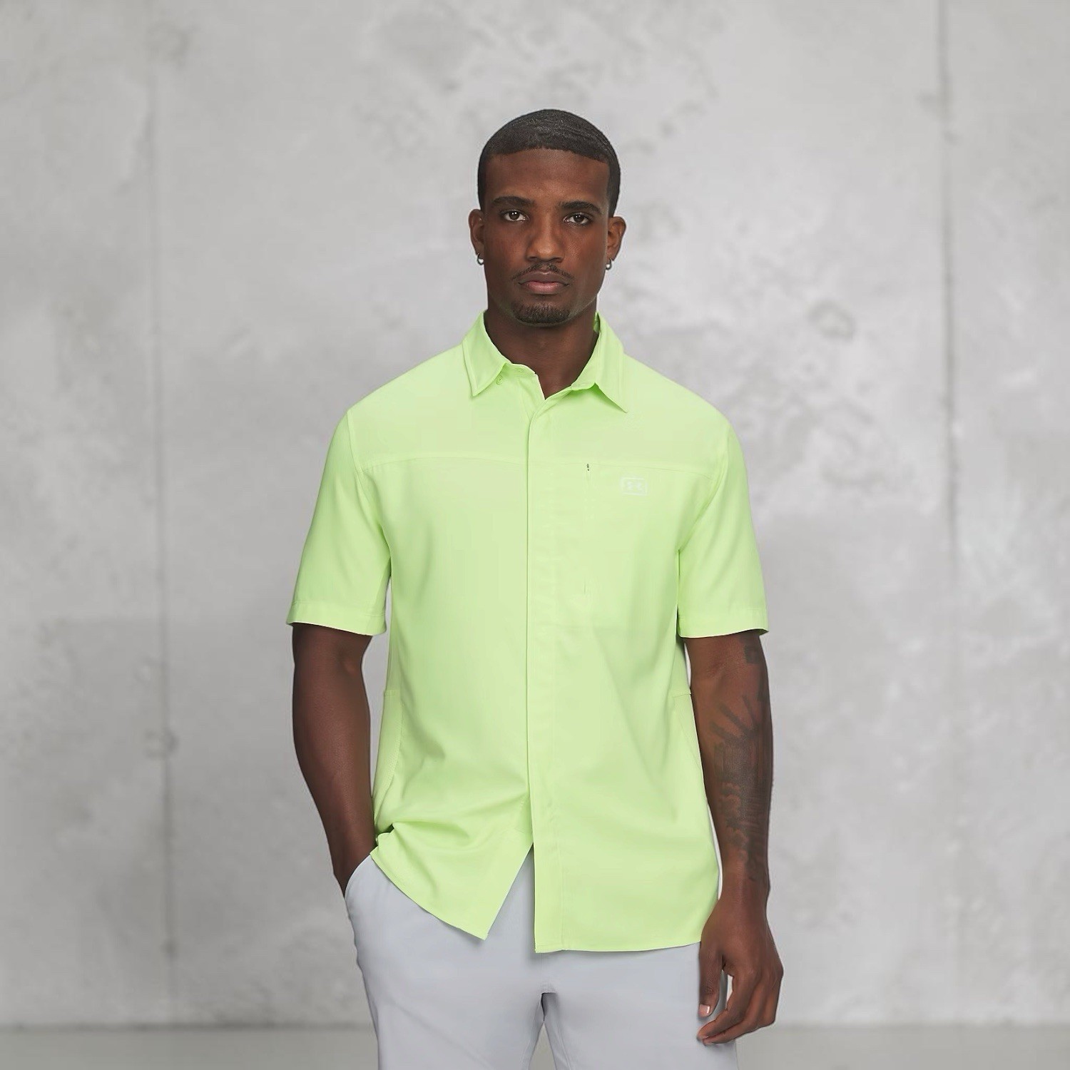 Under Armour Fish Pro Hybrid Woven Button Up Shirt Men's Large 1383571 391 NWT gallery