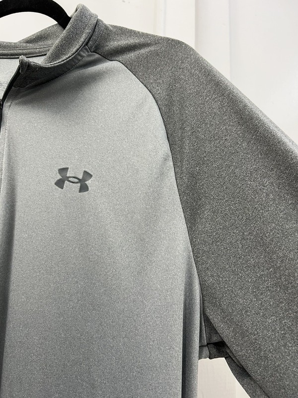 Under Armour Men's 1/2 Zip Pullover Loose Sz XL Two Tone Gray Long Sleeve gallery