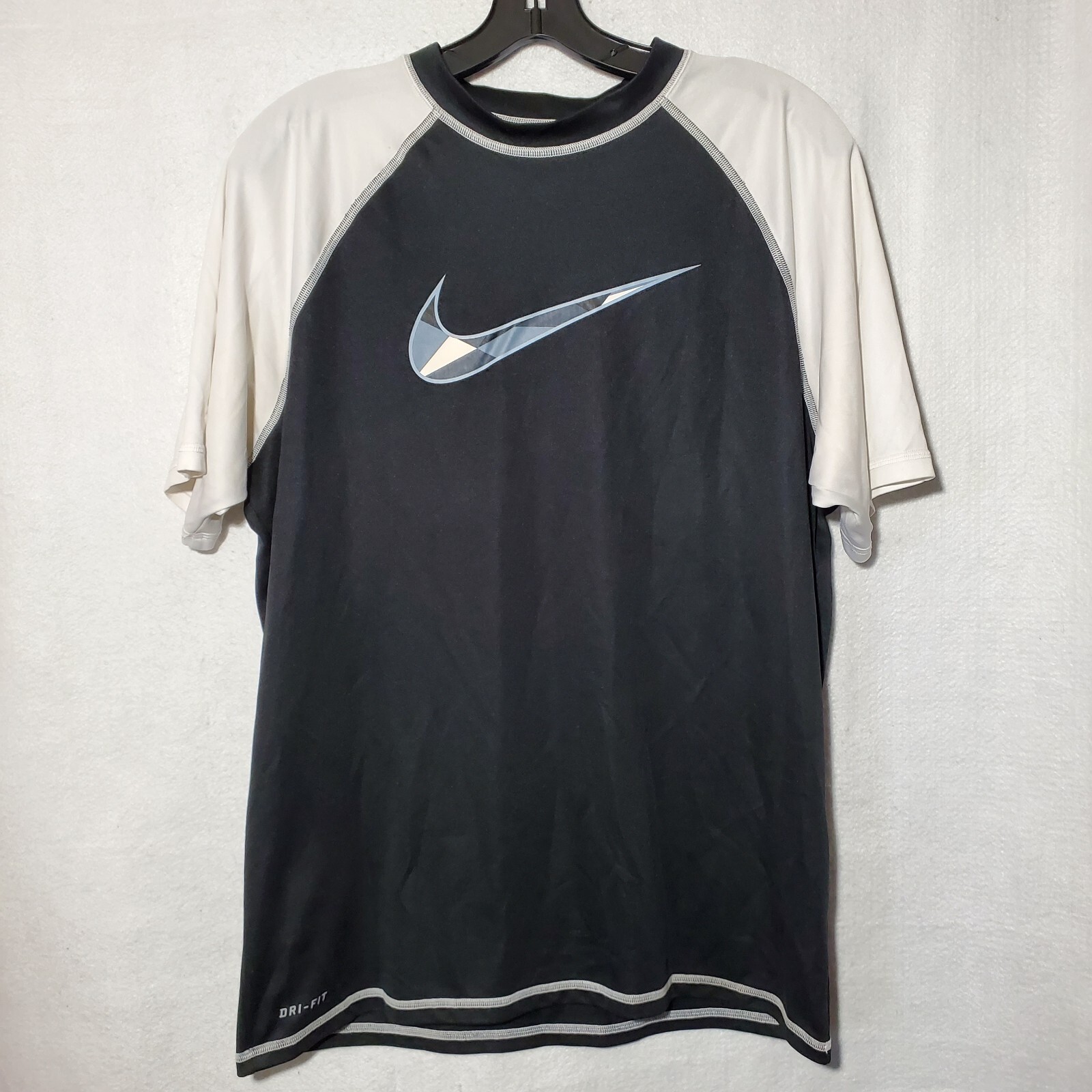 Nike Shirt Men Large Black Running Shirt Short Sleeve Dri-Fit Workout Gym gallery