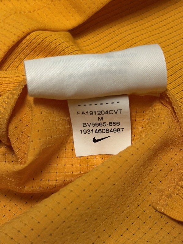 Size Medium Men's Nike Sportswear Tech Pack Running Singlet Orange BV5665-886 gallery