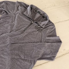 Travis Mathew Shirt Mens Medium Quarter Zip Golf Pullover Performance UNFI