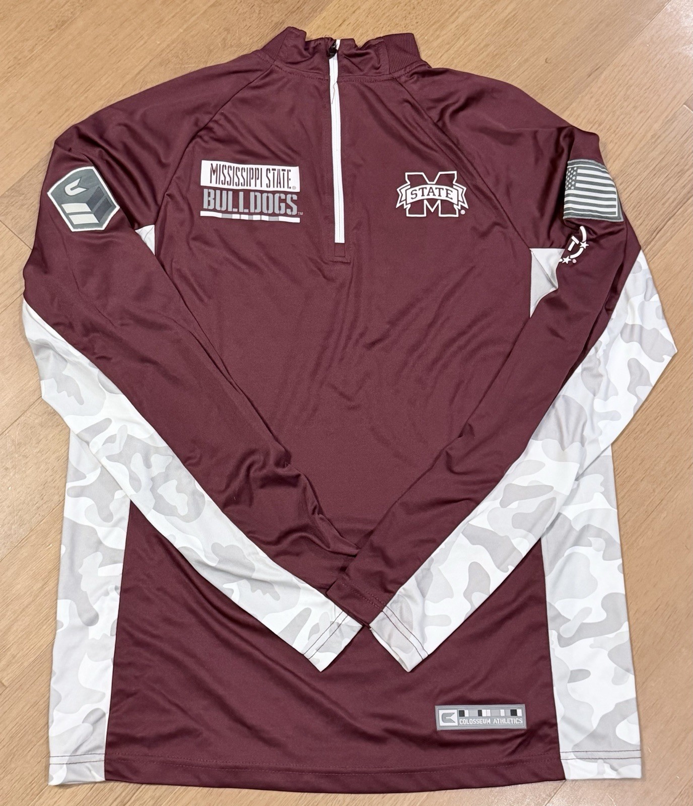 Colosseum Mens Mississippi State Bulldogs 1/4 Zip Pullover Red M OHT Military gallery