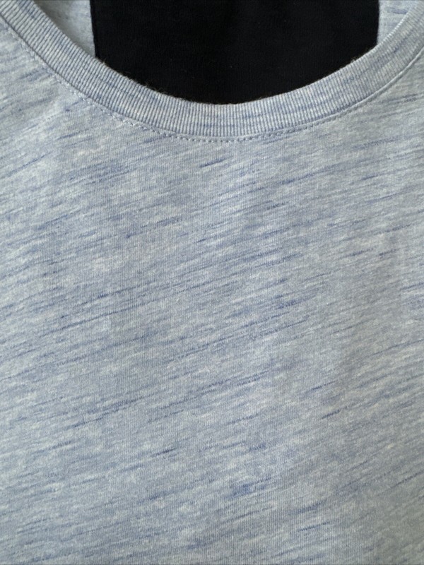 Banana Republic T-Shirt Mens M Blue Space Dye Long Sleeve Moisture Wicking Crew gallery