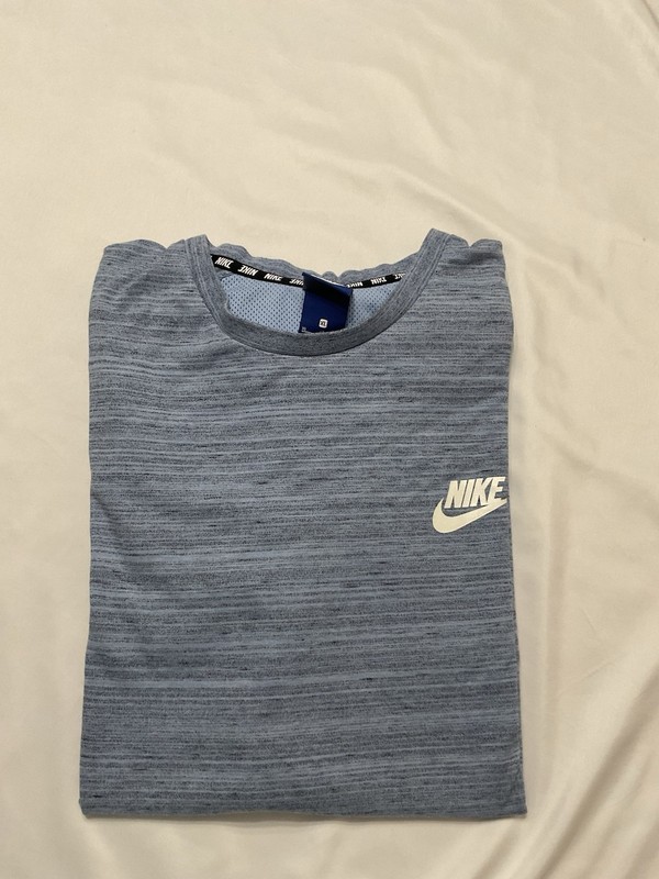 Nike Dri-FIT Men's Blue Heather Crew Neck Short Sleeve Poly Logo Tee Sz XL gallery
