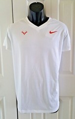 Nike men’s Rafa Nadal Challenger Tennis Shirt CV2572-101