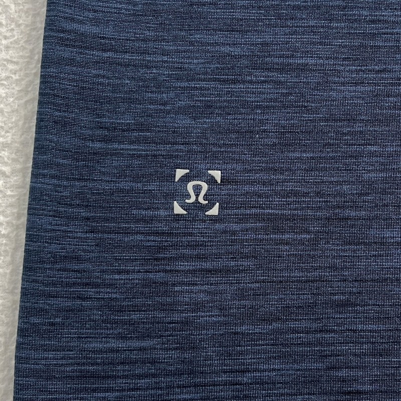 Lululemon Men Mineral Blue Nautical Navy Metal Vent Tech LS Long Sleeve Shirt S gallery