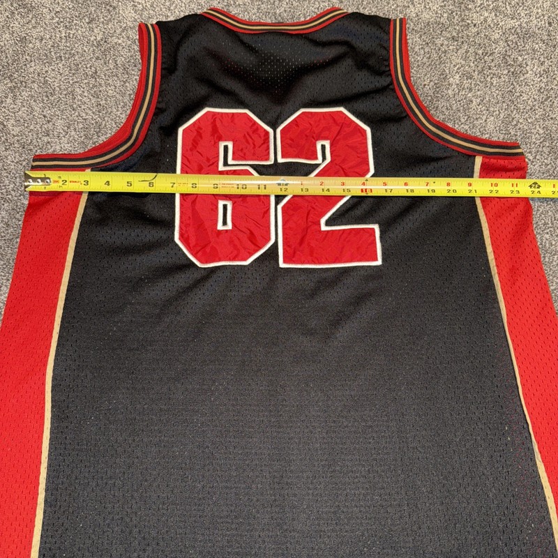 Bacardi Rum Men's Basketball Sleeveless Jersey Size Large#62 Stitched Great Cond gallery