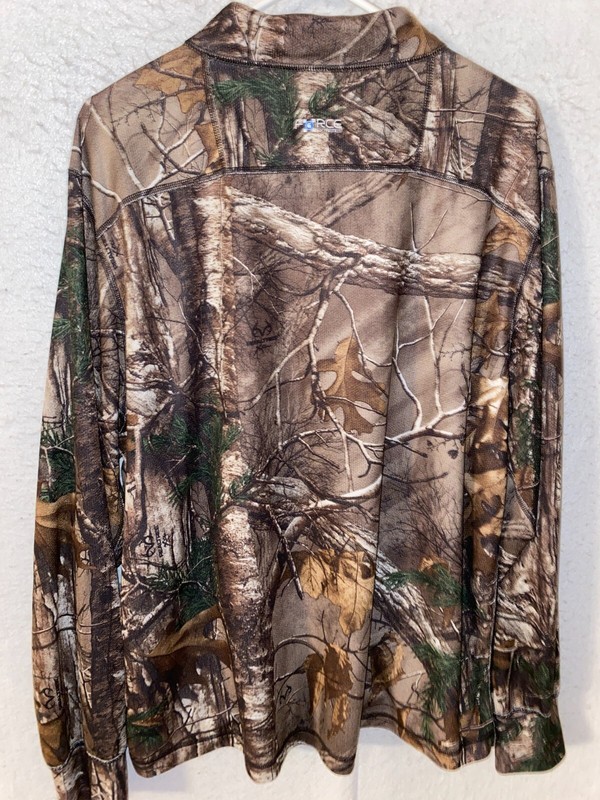 Men's Carhartt Realtree Base Force 1/2 Zip Pullover Sz XXL Camoflauge gallery