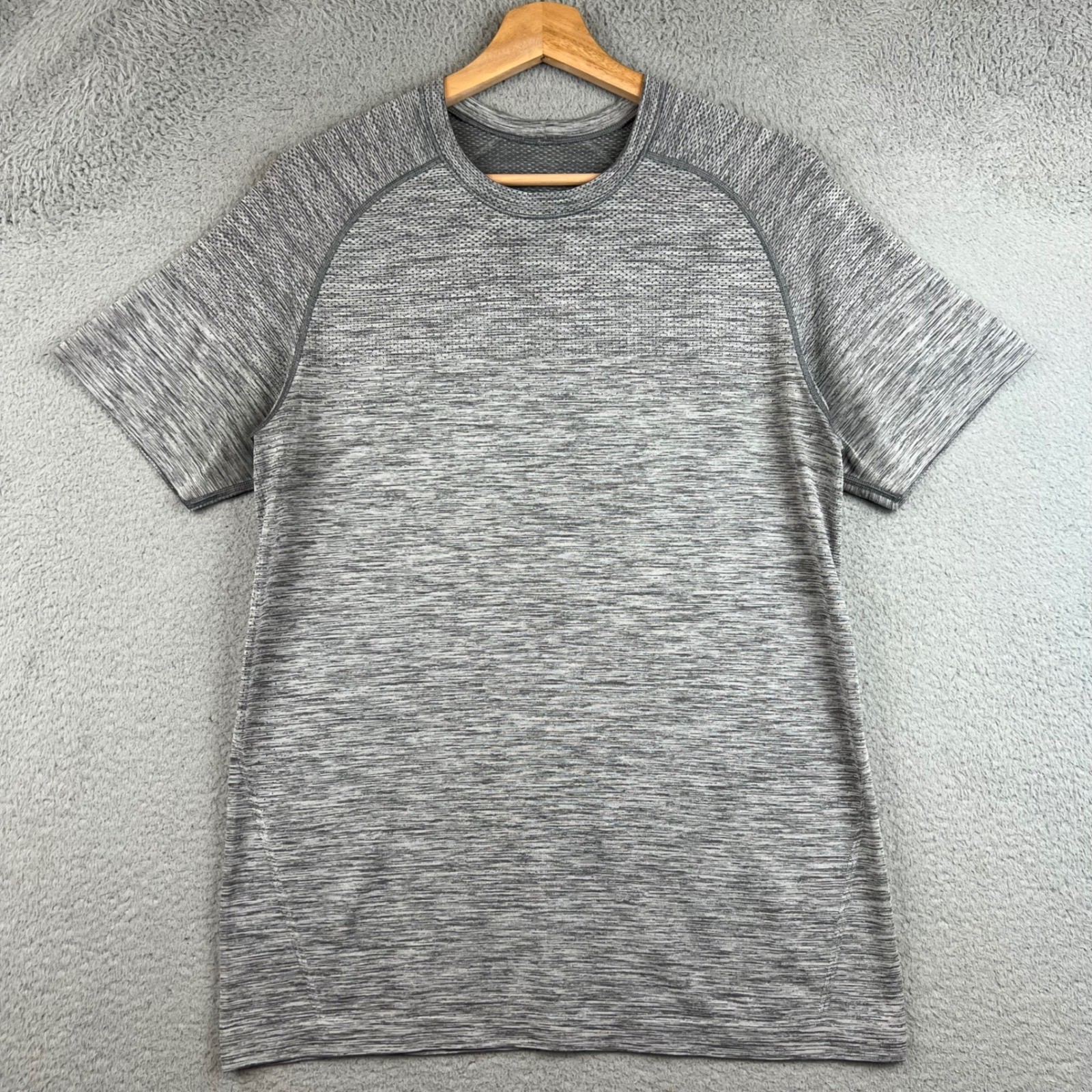 Lululemon Metal Vent Tech Short Sleeve Shirt Grey Heather Mens Small S gallery