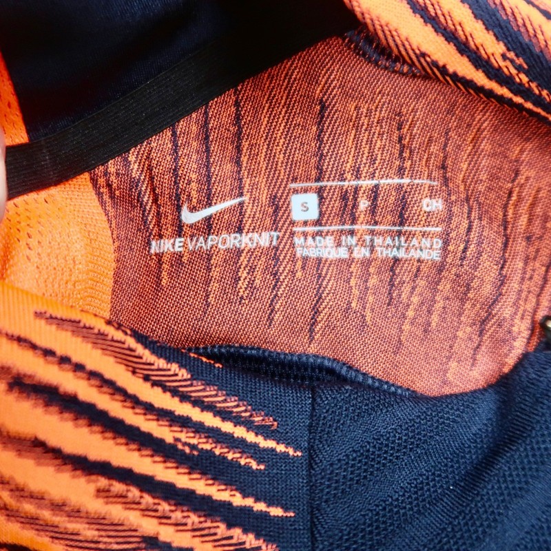 Nike FC Barcelona Vaporknit Strike Drill Top Navy Orange Mens Small 943165-452 gallery