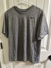 Nike Men’s Dri-FIT Gray Athletic Training Running Gym T-Shirt Size Large