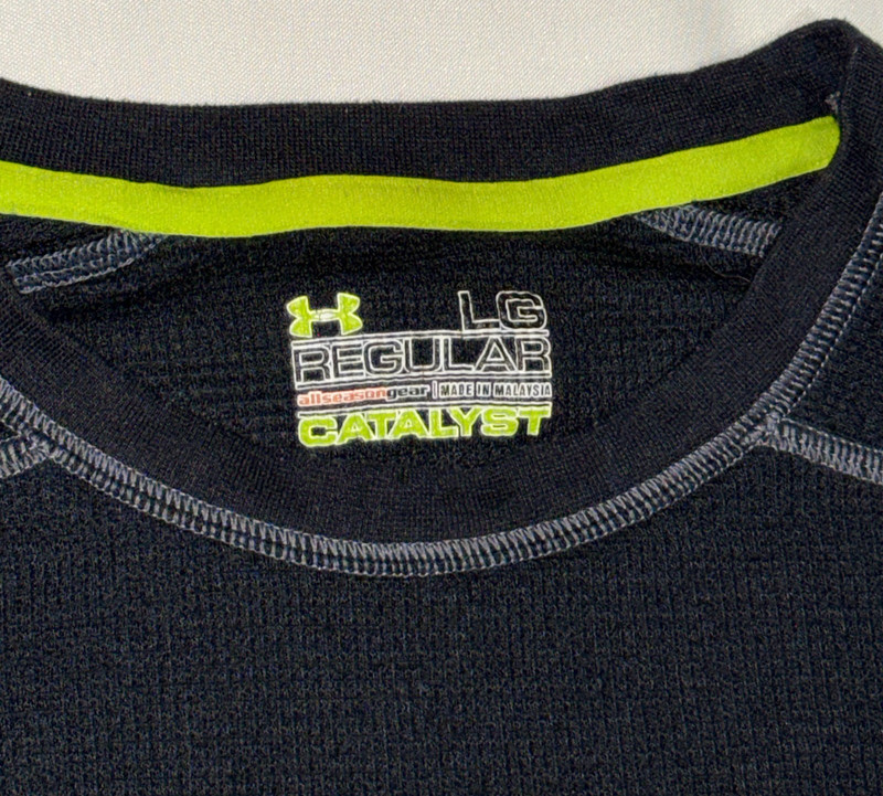 Under Armour All Season Gear Mens L Base Layer Thermal Waffle Catalyst Shirt gallery