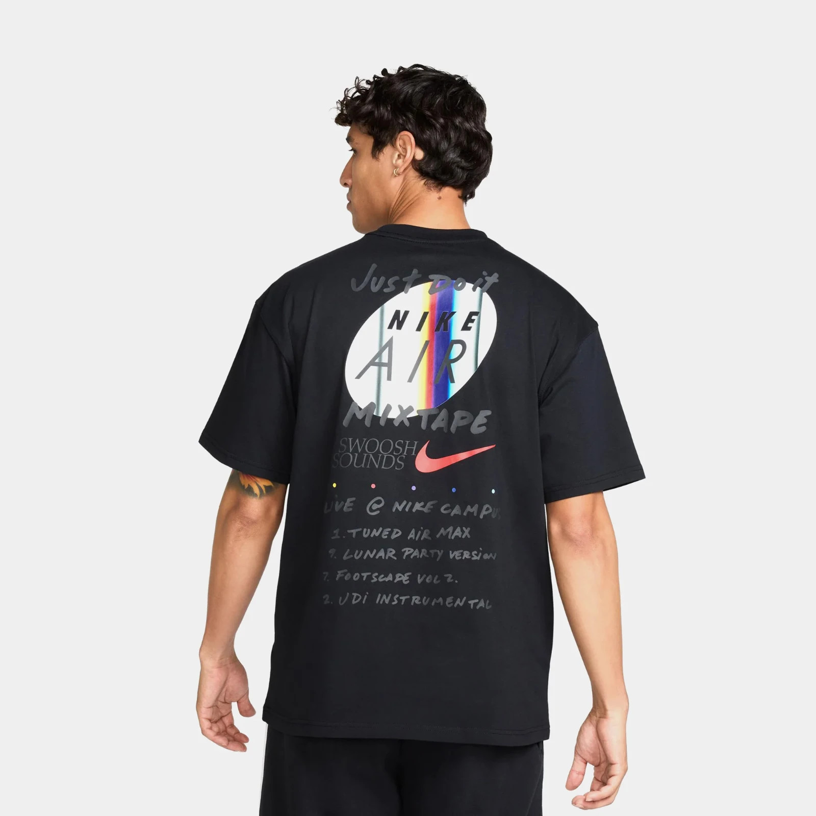 New Mens Size Large Nike Air Max 90 OC Mixtape Short Sleeve Shirt (Black) gallery