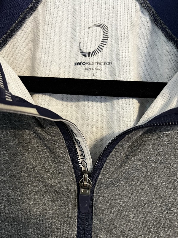 Zero Restriction Men’s Active Pullover US Open Large gallery