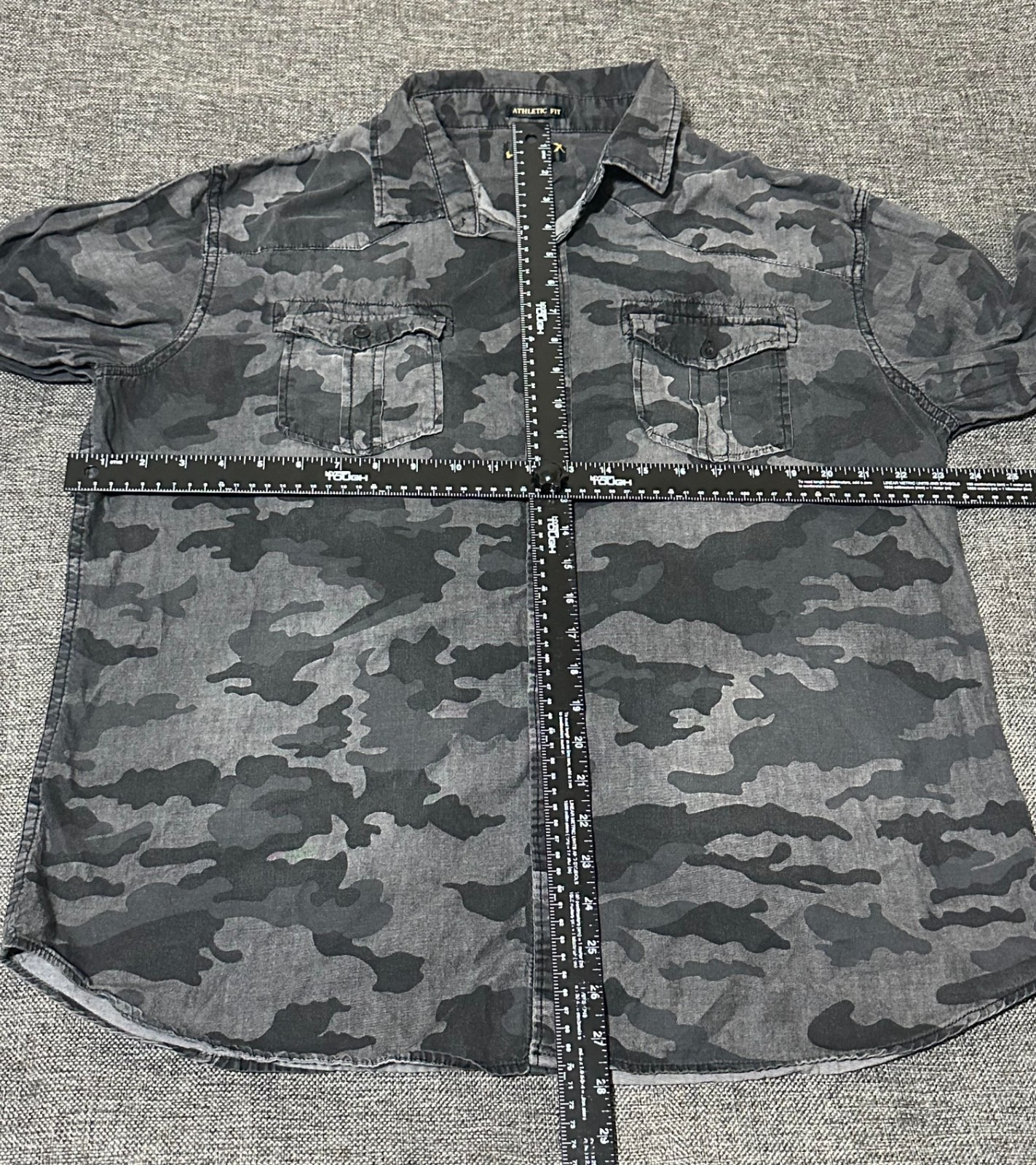 Helix Athletic Fit Men's XL Camouflage Long Sleeve Shirt gallery