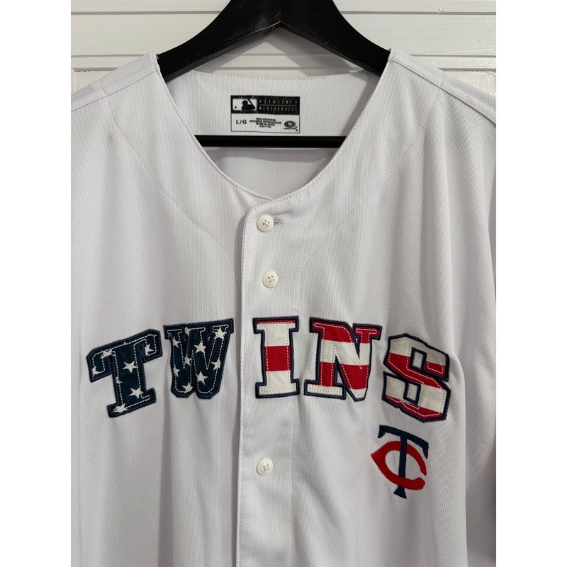 Minnesota Twins American Flag Baseball Jersey Size Large gallery