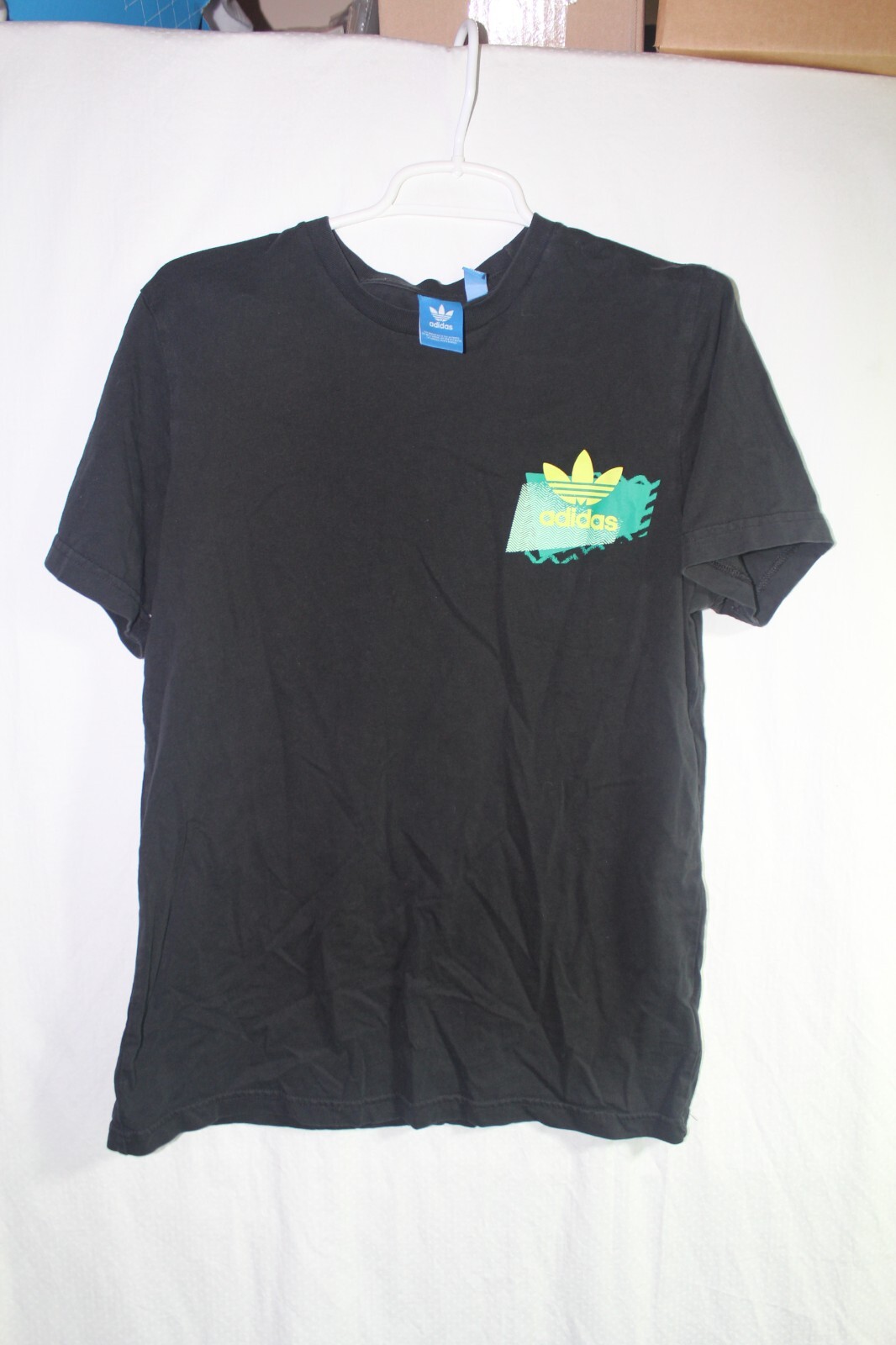 Adidas T-Shirt Short Sleeve Trefoil Logo Design Graphic Classic Shirt gallery