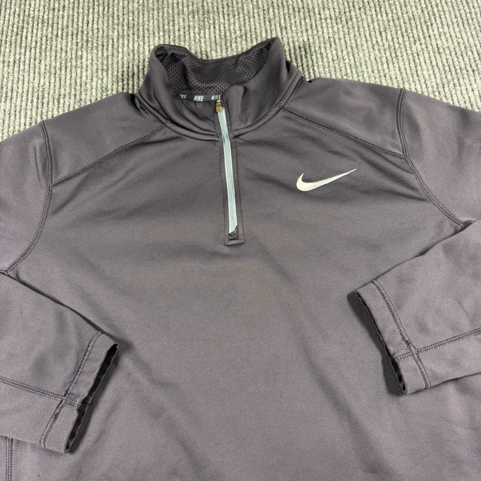 Nike Pullover Men's L Therma-Fit Gray Quarter Zip Training Shirt 645383-570 gallery